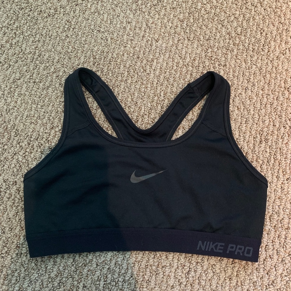 Black Nike Dri-fit sports bra